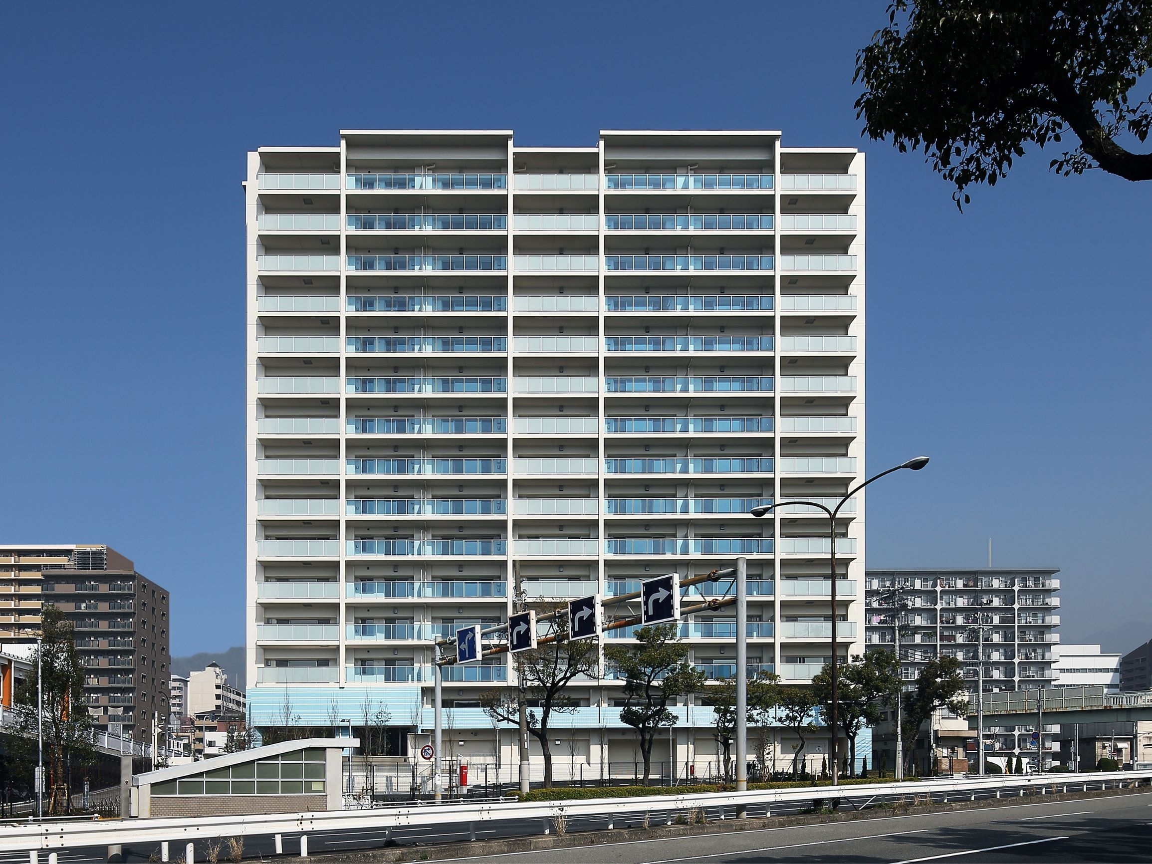 ザ・パークハウス神戸春日野道