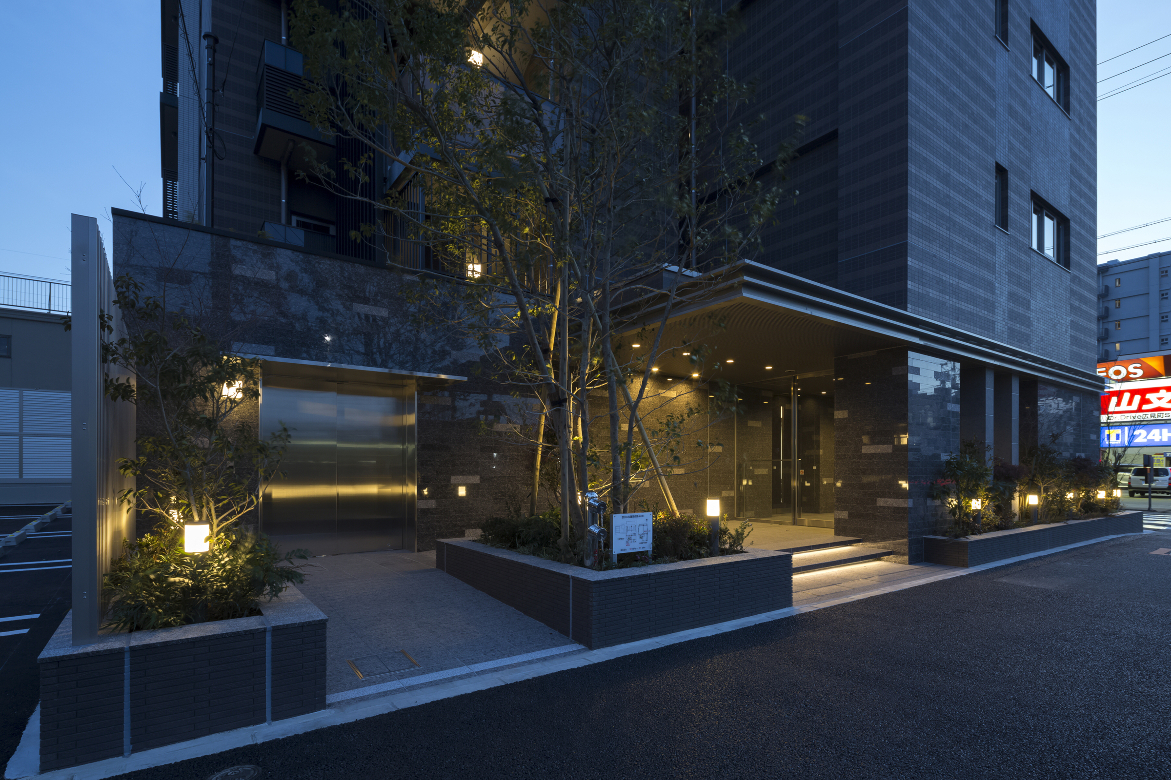 ザ・パークハウス桜山-h