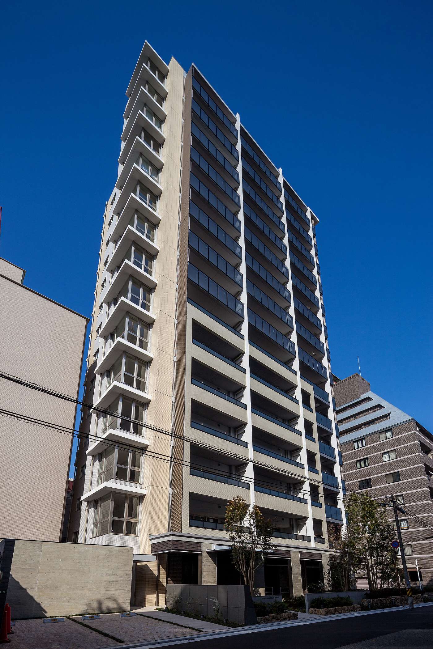 グラディス幟町レジデンス