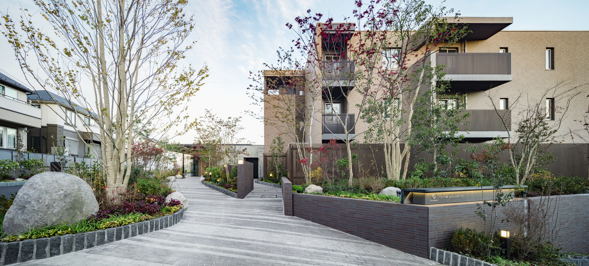 ザ・パークハウスあざみ野一丁目-h