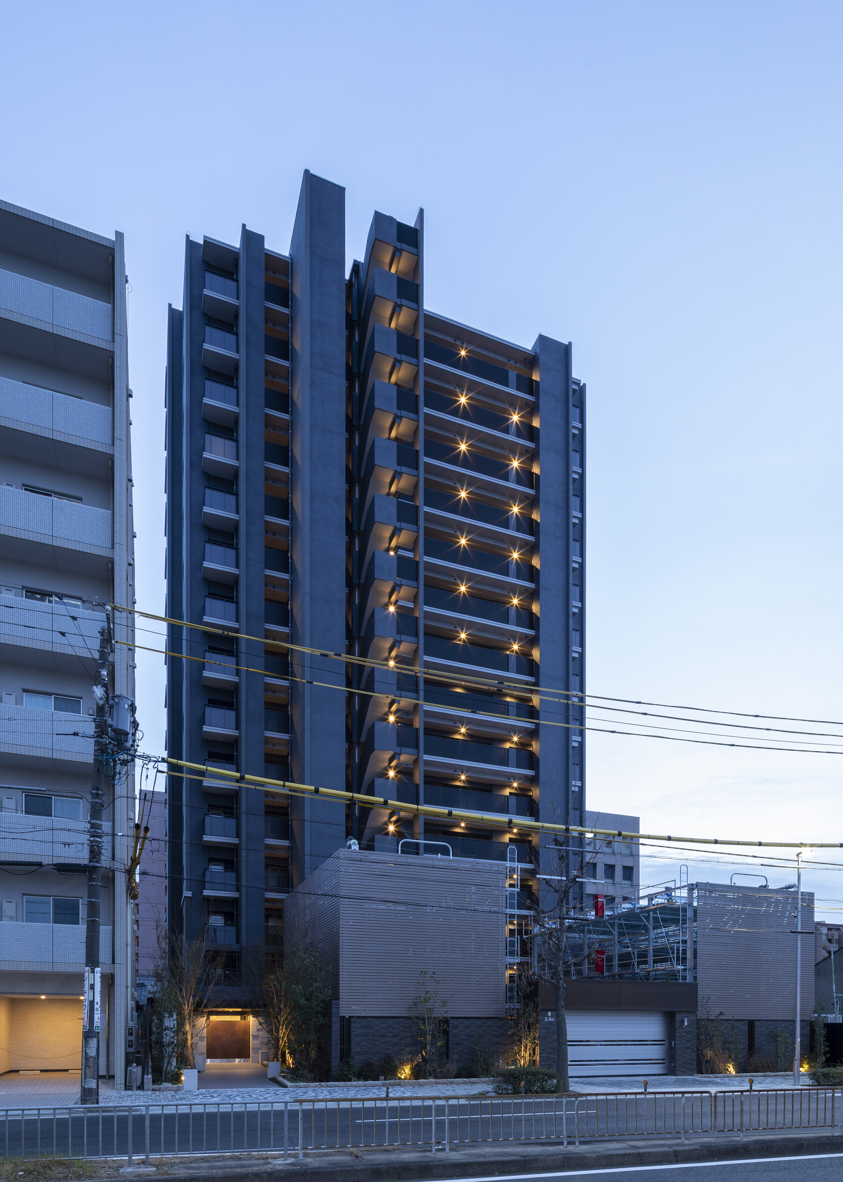 ザ・パークハウス桜山プレイズ-h