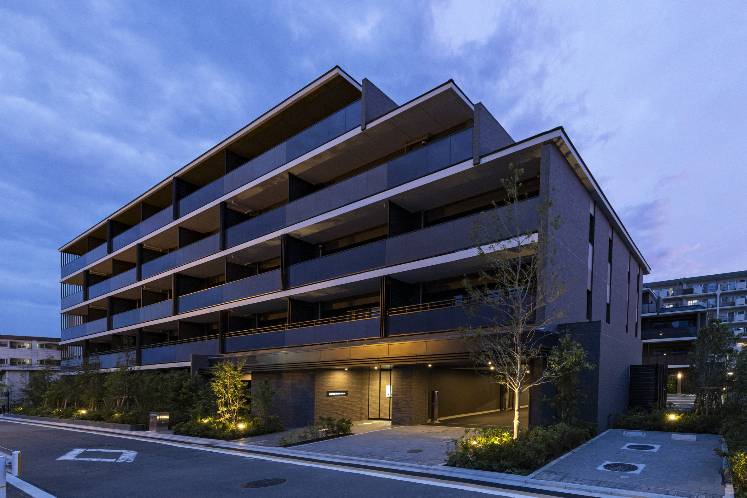 京都円町GRAND PLACE-h