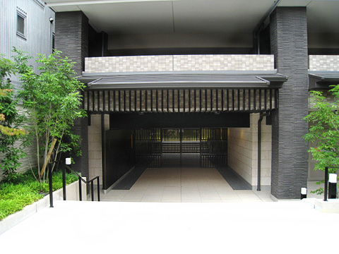 四条烏丸クロスマーク-h