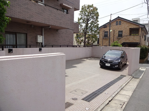 深沢ホームズ-h