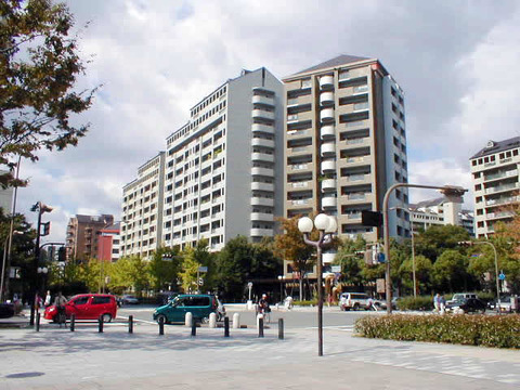 RICウエストコート4番街南棟-h