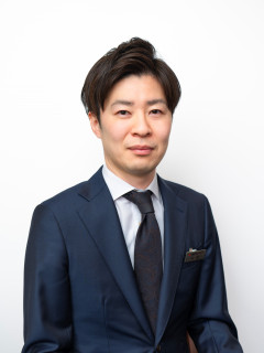 米倉　謙の写真