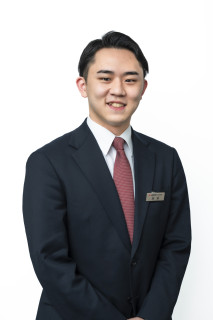 西浦　理達の写真