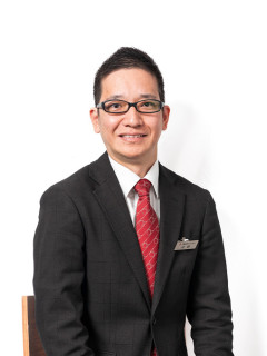 中野　仁輔の写真