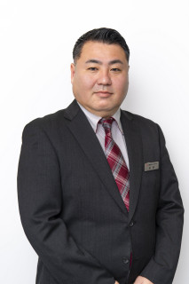 新野　聡の写真